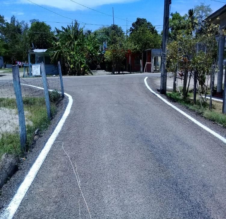 Camino asfaltado terminado